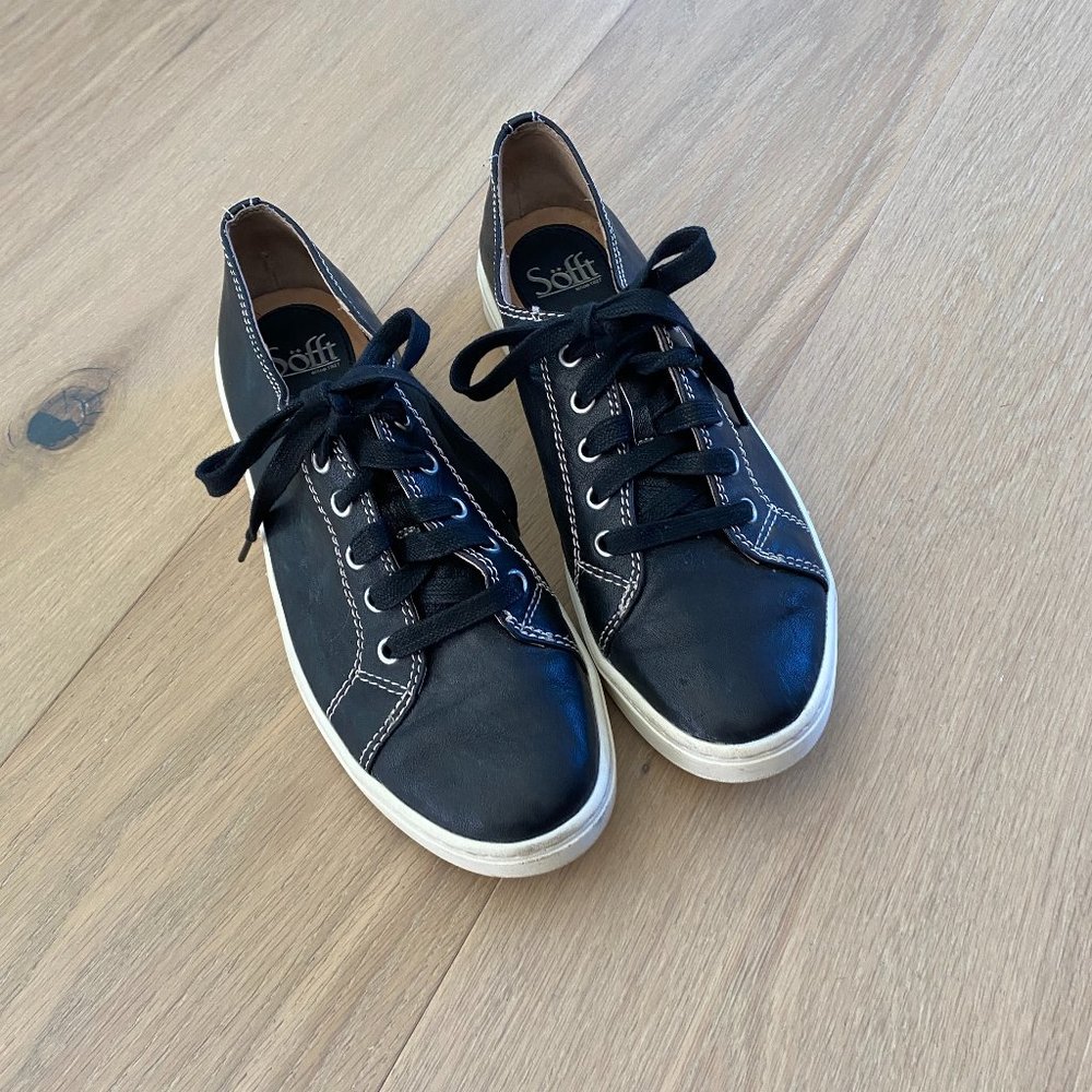 Sofft Black Leather Sneakers 9.5